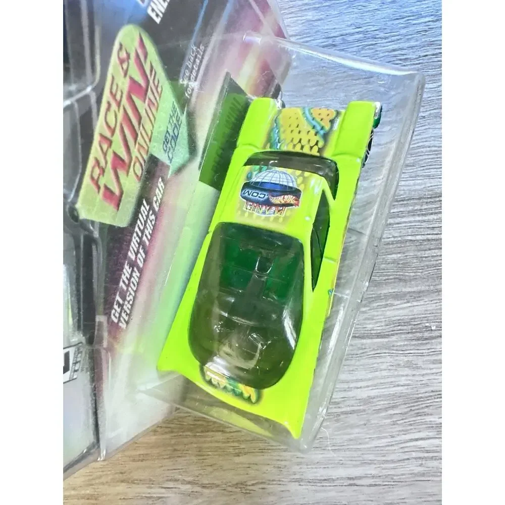 2002 Hot Wheels Planet.Com CD-ROM 2/6 Chemical Energy Car H95